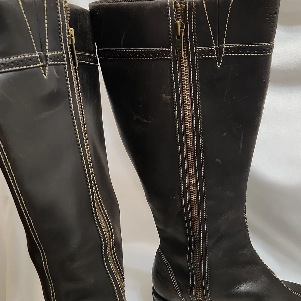 Timberland Tall Wingtip Leather Heeled Boots (W Size 7.5) - Picture 9 of 16